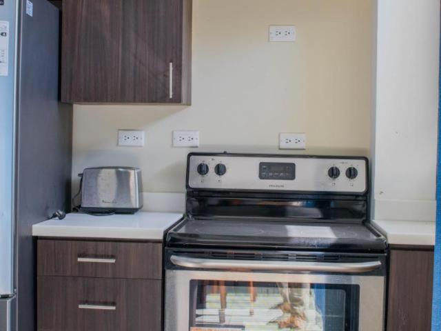 New Kingston - One Bed Room Brompton المظهر الخارجي الصورة